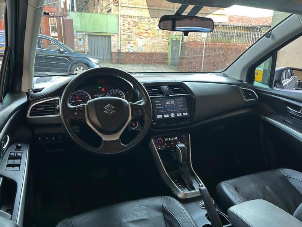 Suzuki S-Cross