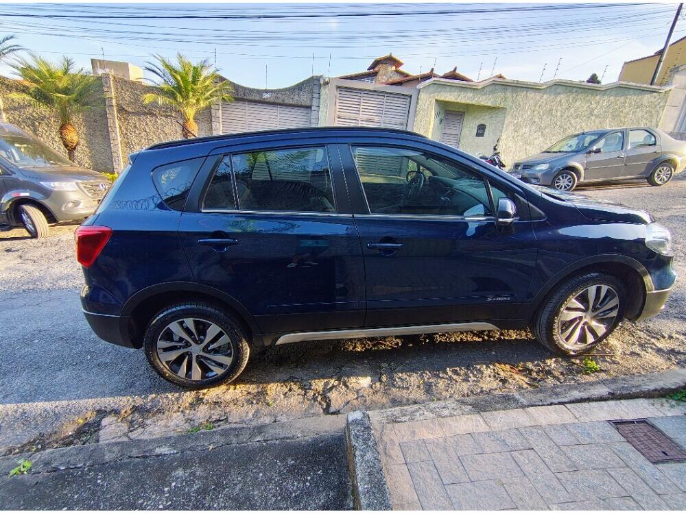Suzuki S-Cross