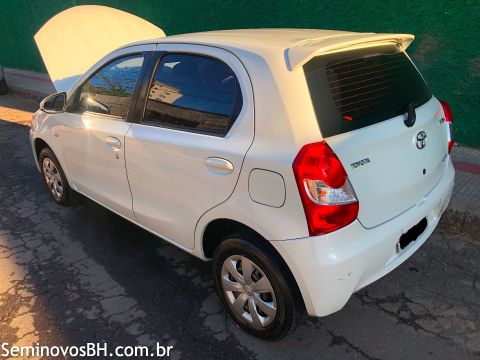 Toyota Etios Hatch Toyota Etios Hatch