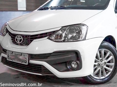 Toyota Etios Sedan Toyota Etios Sedan