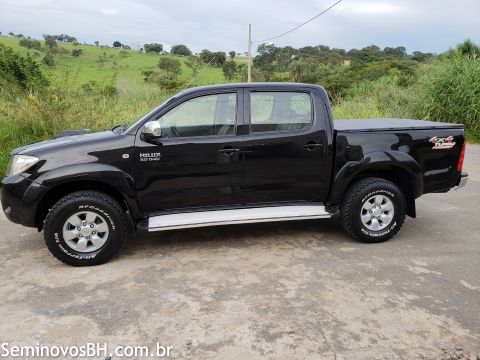 Toyota Hilux CD Toyota Hilux CD