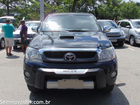 Toyota Hilux CD Toyota Hilux CD