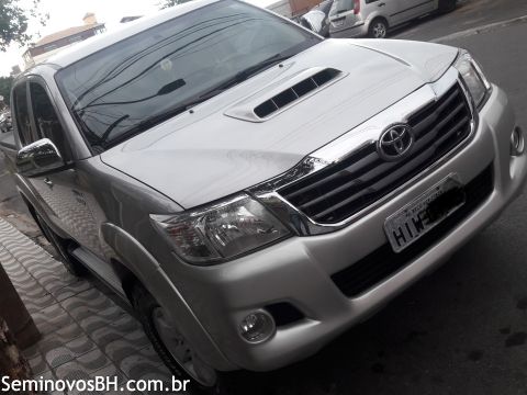 Toyota Hilux CD Toyota Hilux CD