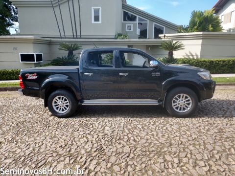 Toyota Hilux CD Toyota Hilux CD