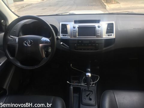 Toyota Hilux CD Toyota Hilux CD