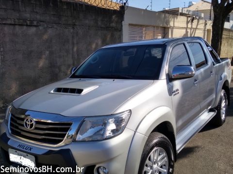 Toyota Hilux CD Toyota Hilux CD