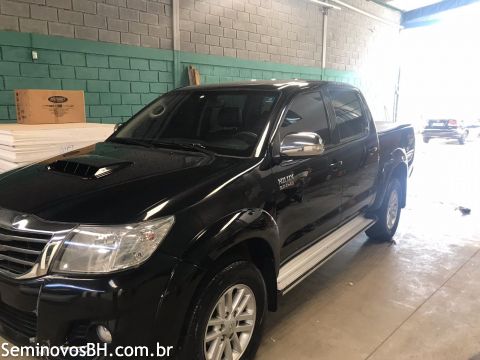 Toyota Hilux CD Toyota Hilux CD