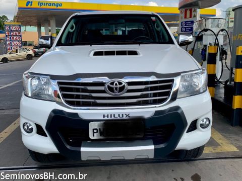 Toyota Hilux CD Toyota Hilux CD