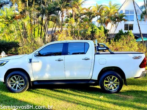 Toyota Hilux CD Toyota Hilux CD