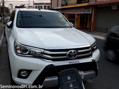 Toyota Hilux CD Toyota Hilux CD