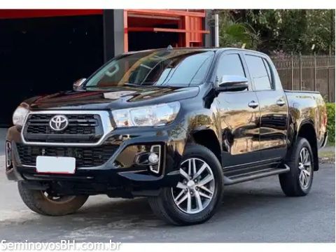 Toyota Hilux CD 2.8 Automático 19/19 Preto - 4030136 - Contagem