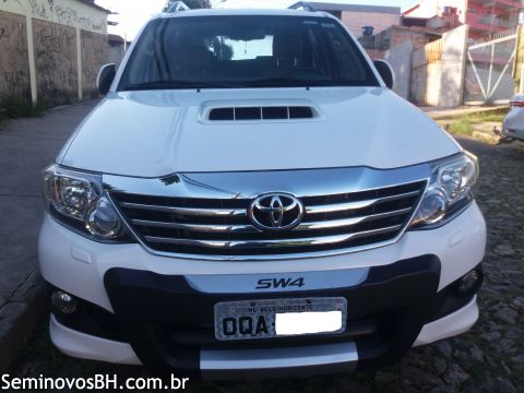 Toyota Hilux SW4 Toyota Hilux SW4