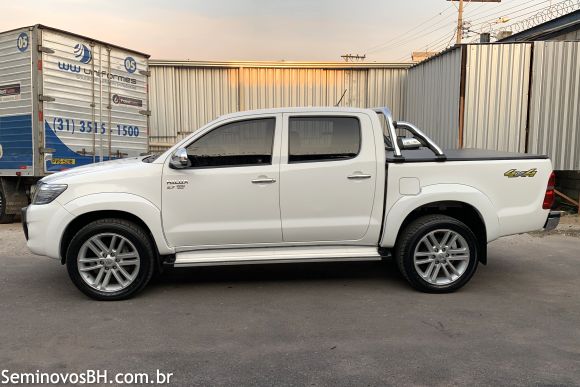 Toyota Hilux CD Toyota Hilux CD