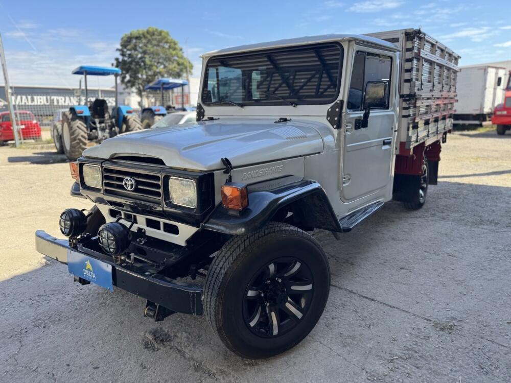 Toyota Bandeirantes