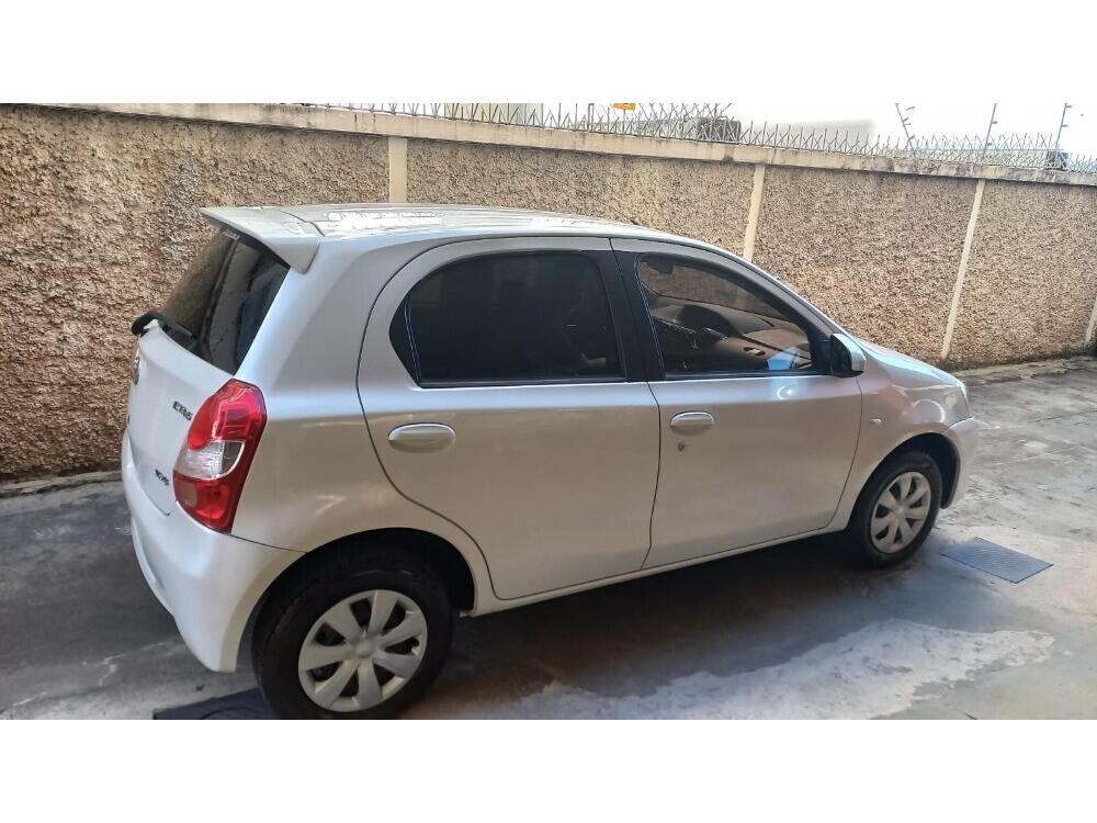 Toyota Etios Hatch