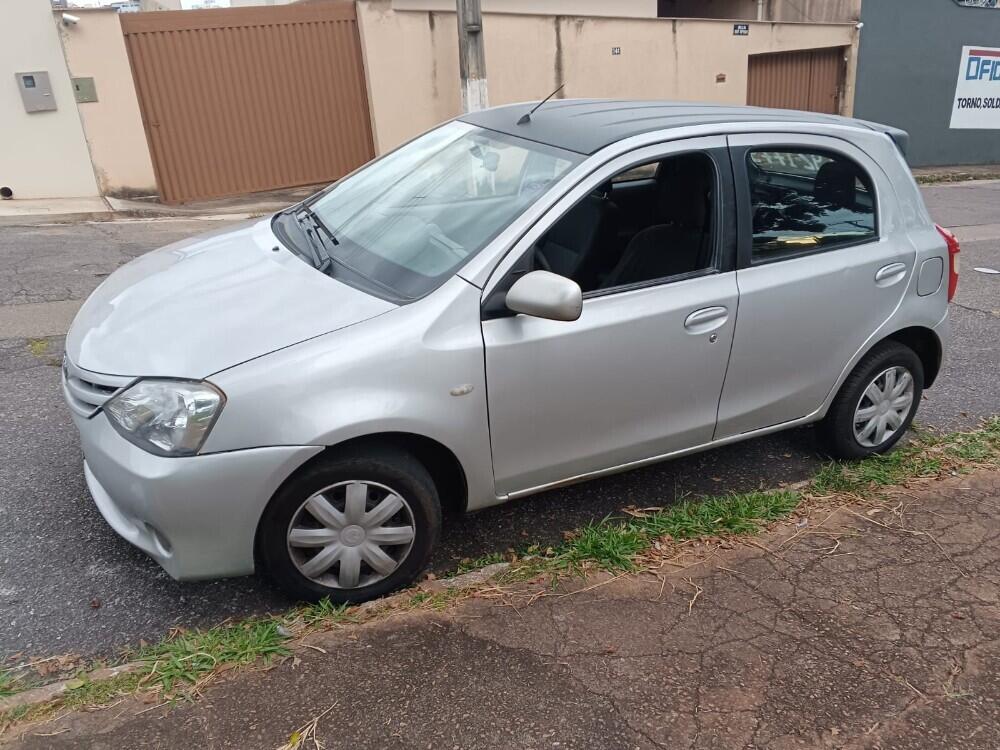 Toyota Etios Hatch