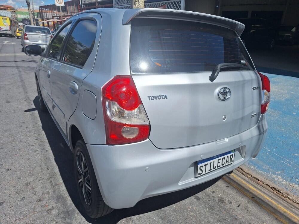 Toyota Etios Hatch