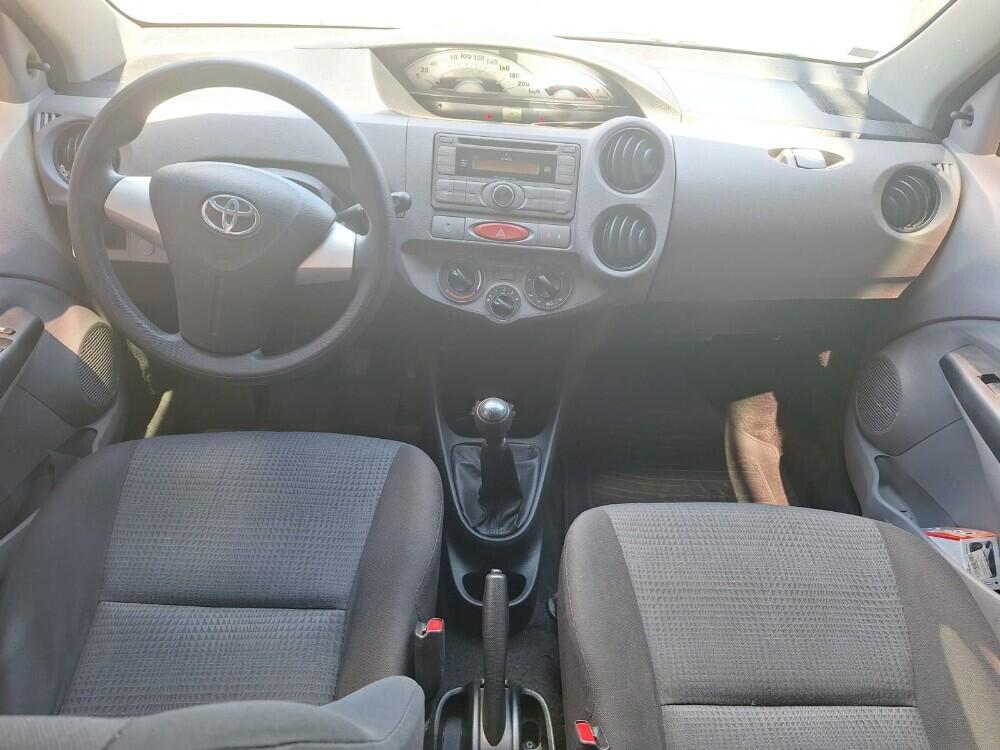 Toyota Etios Hatch