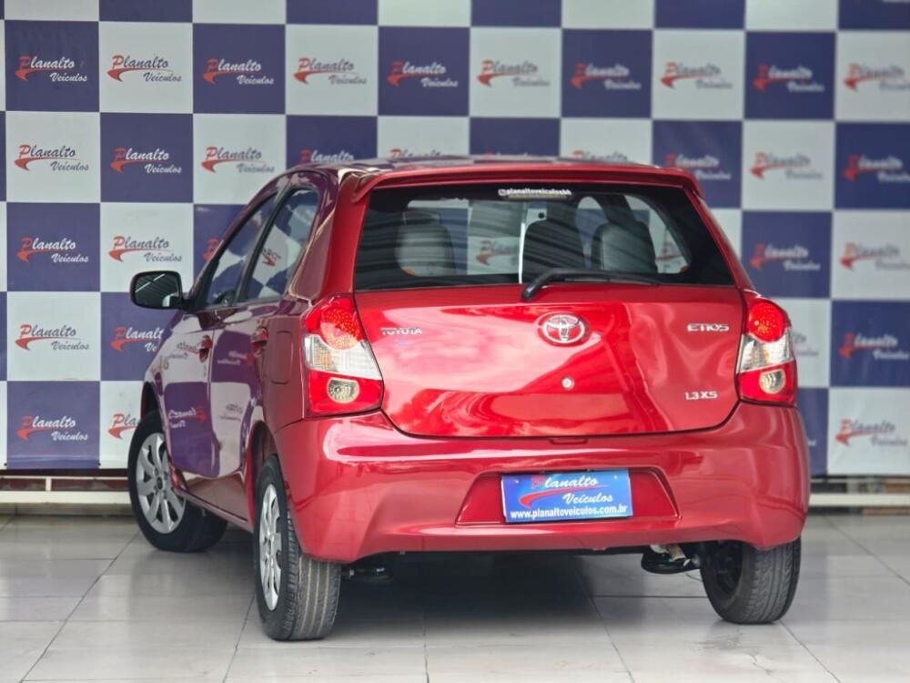 Toyota Etios Hatch