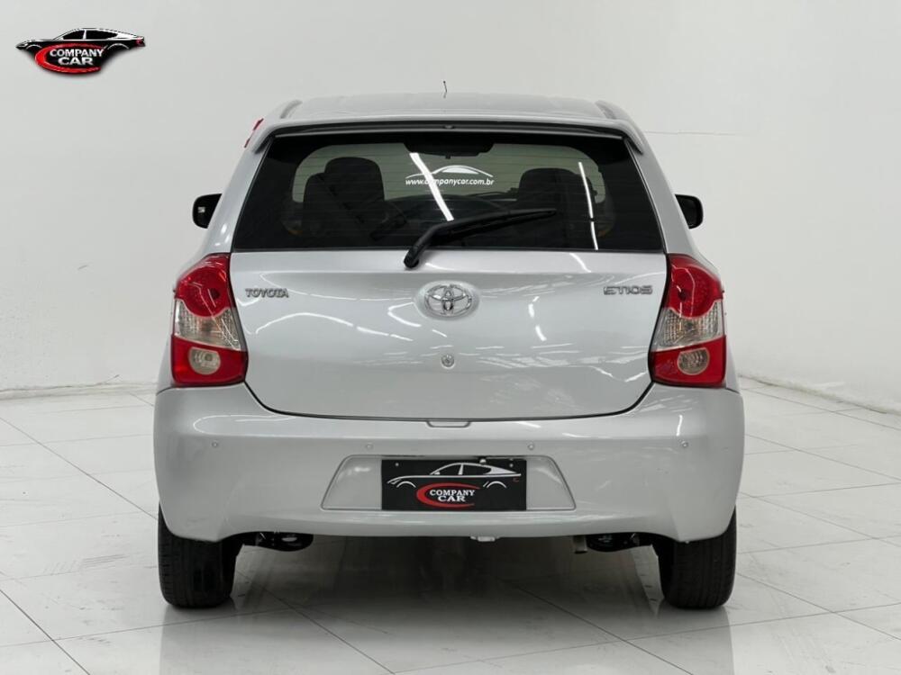 Toyota Etios Hatch