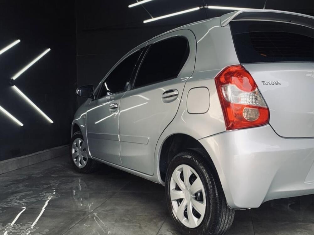 Toyota Etios Hatch