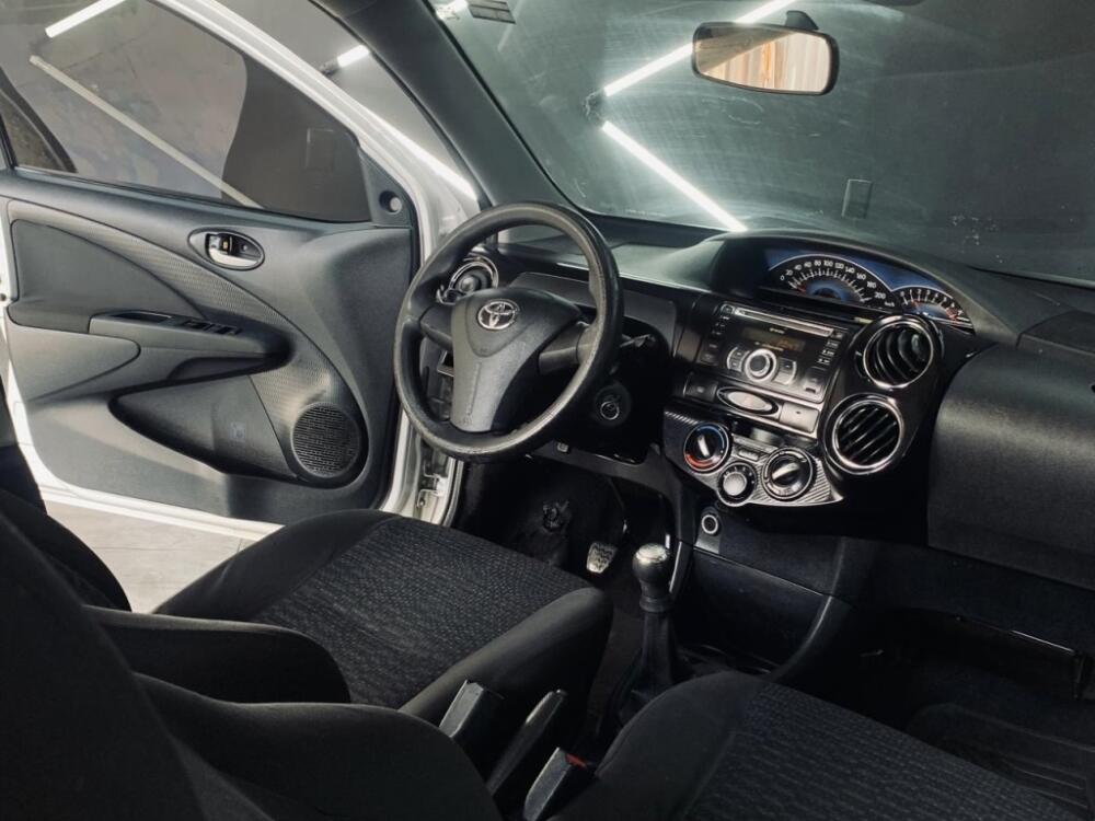 Toyota Etios Hatch