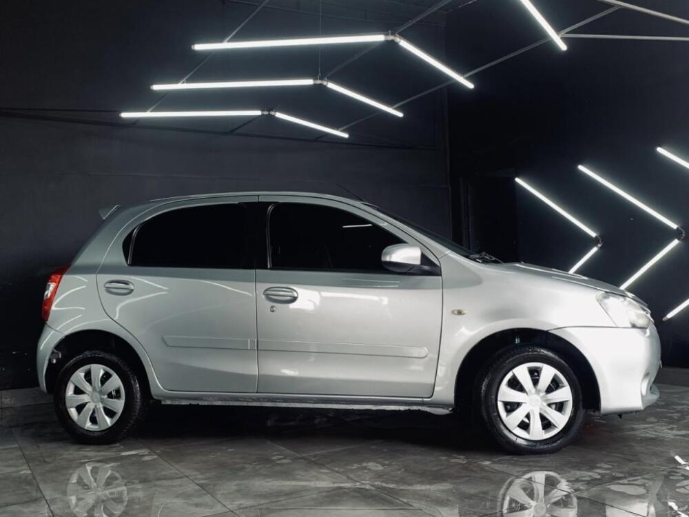 Toyota Etios Hatch