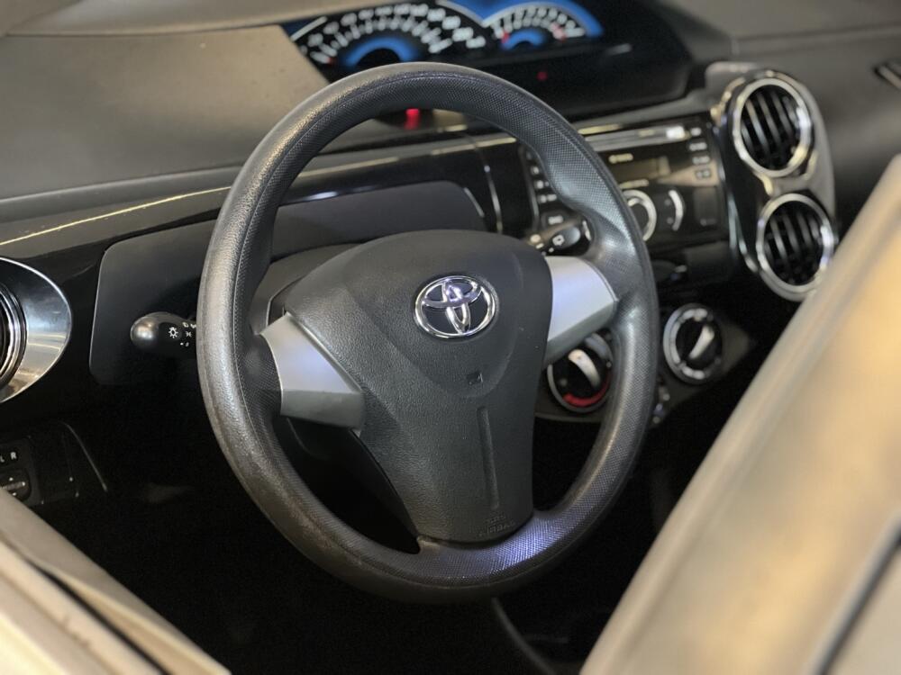 Toyota Etios Hatch