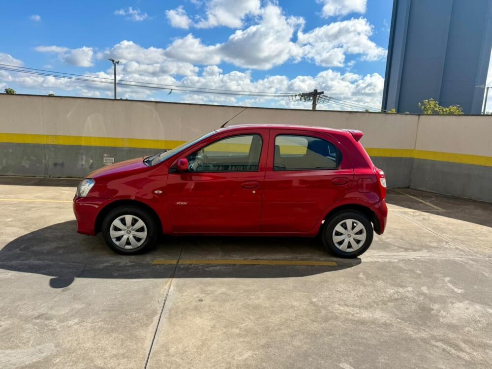 Toyota Etios Hatch