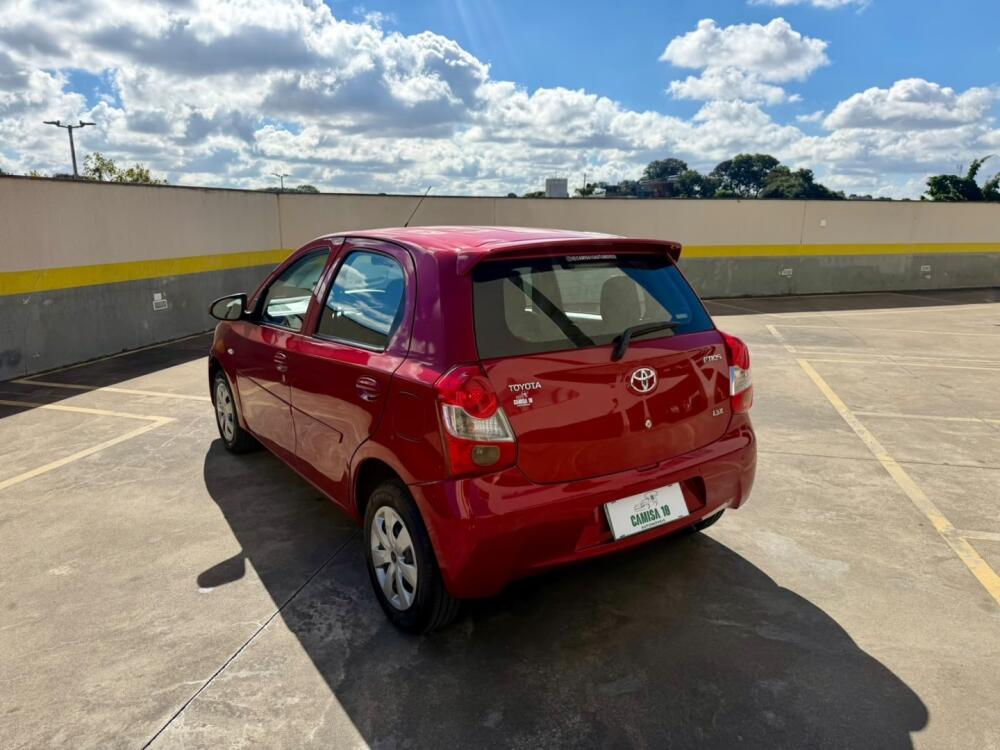 Toyota Etios Hatch