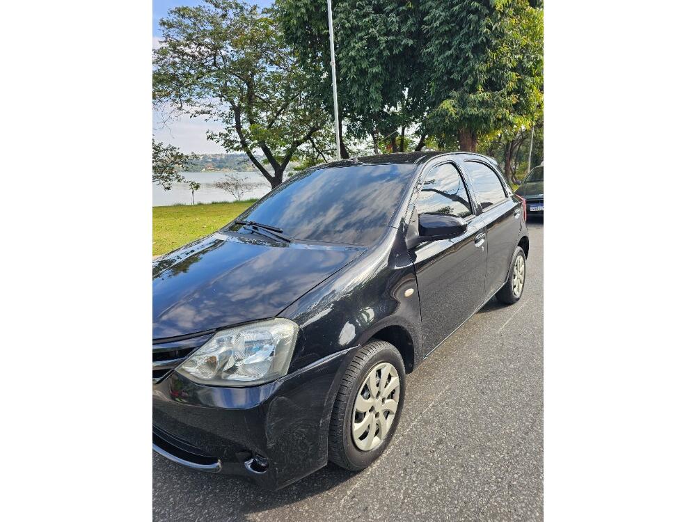Toyota Etios Hatch
