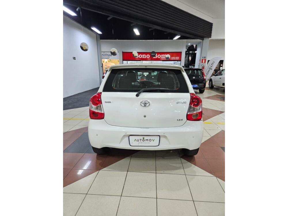 Toyota Etios Hatch
