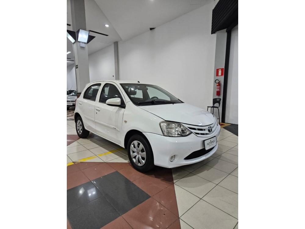 Toyota Etios Hatch