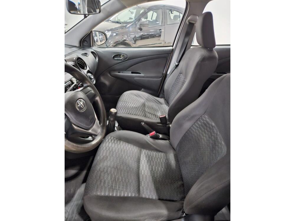 Toyota Etios Hatch