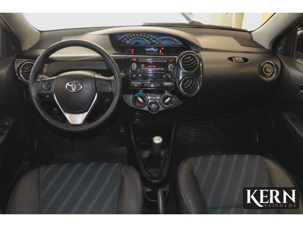 Toyota Etios Hatch