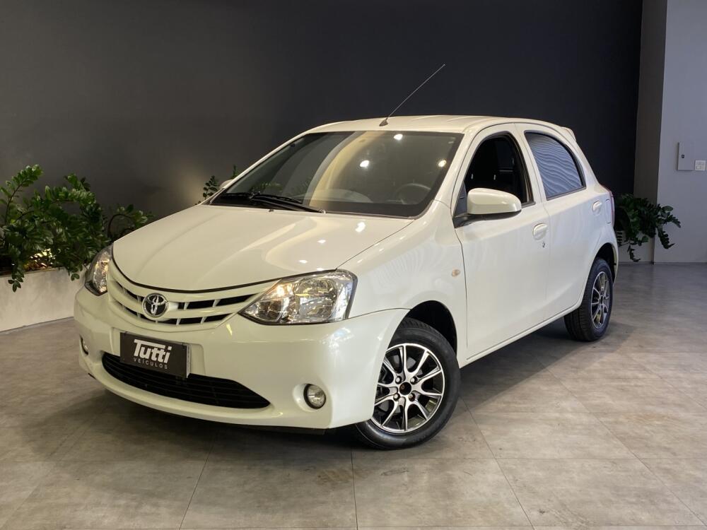 Toyota Etios Hatch