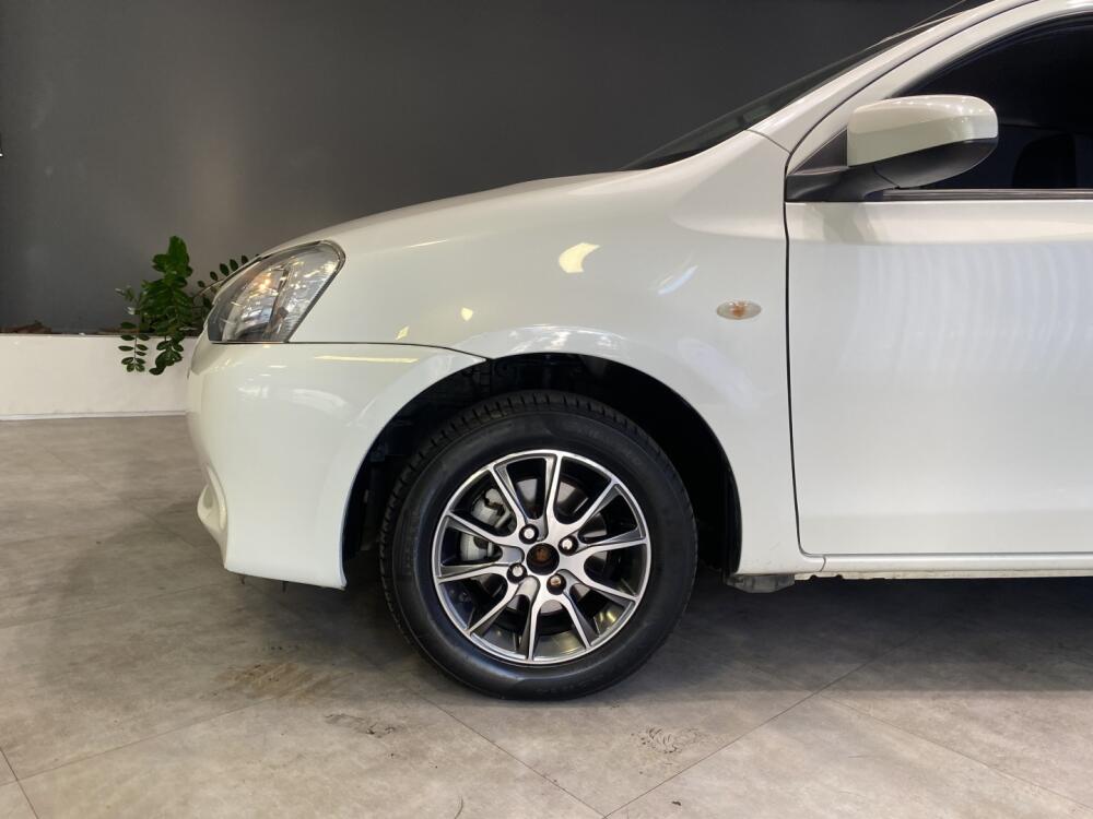 Toyota Etios Hatch