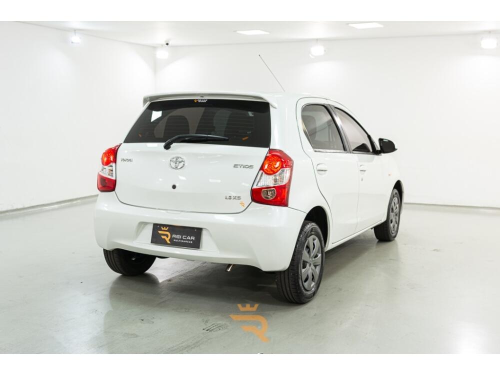 Toyota Etios Hatch