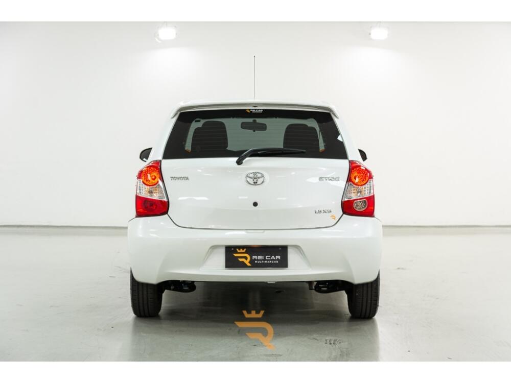 Toyota Etios Hatch