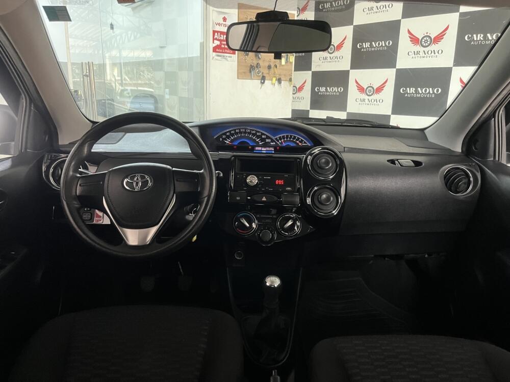 Toyota Etios Hatch