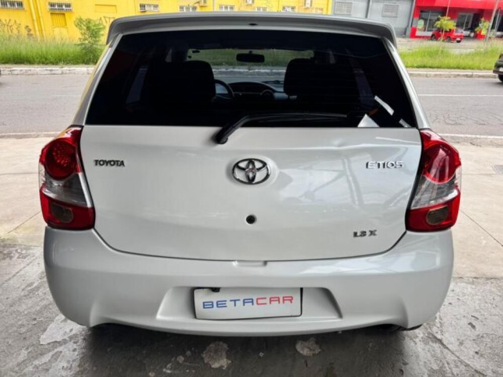 Toyota Etios Hatch