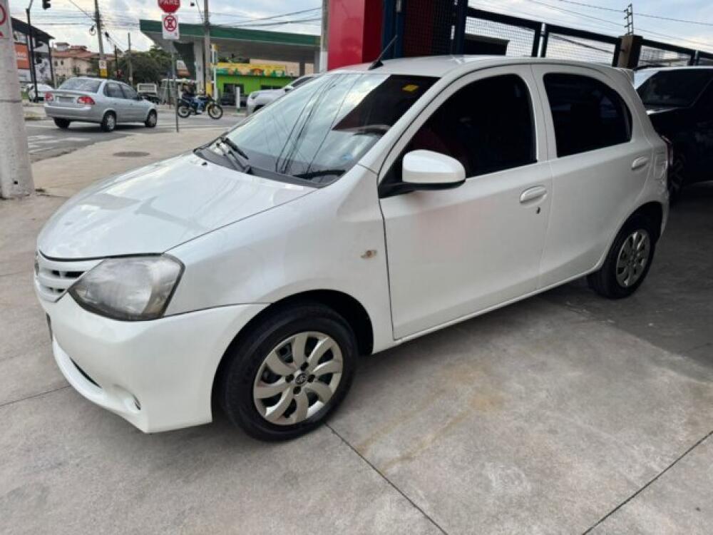 Toyota Etios Hatch