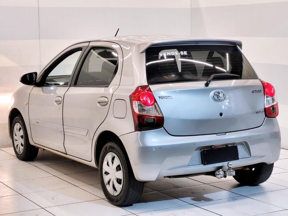 Toyota Etios Hatch