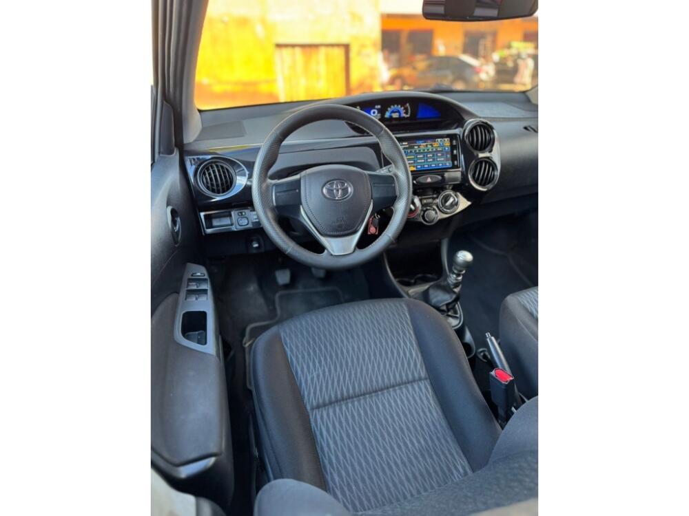 Toyota Etios Hatch