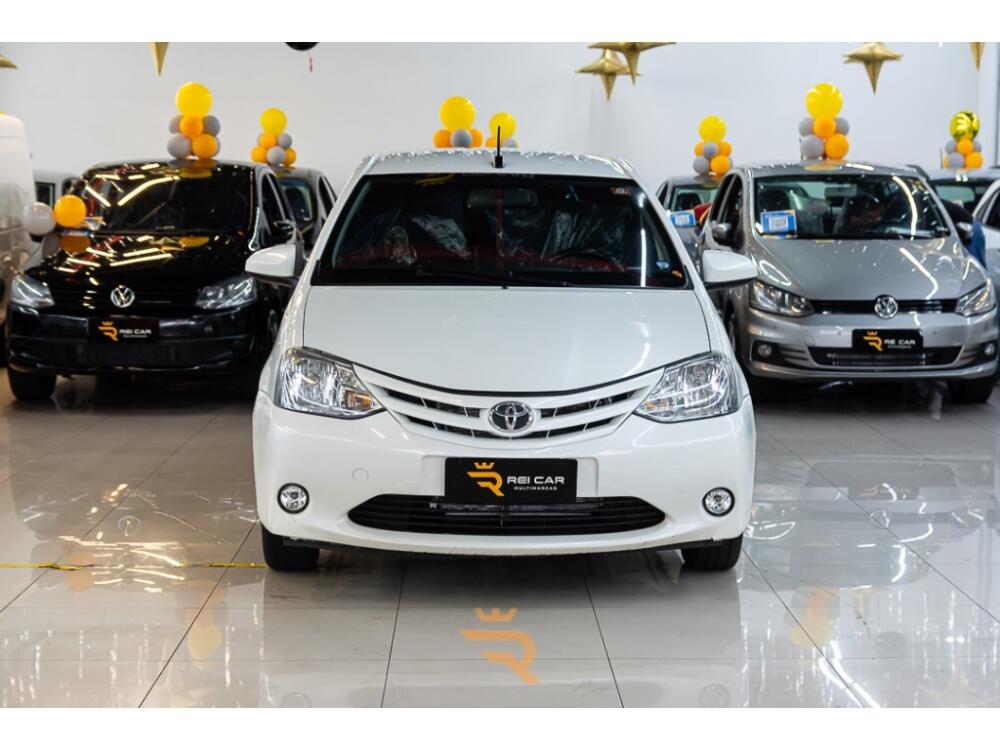 Toyota Etios Hatch