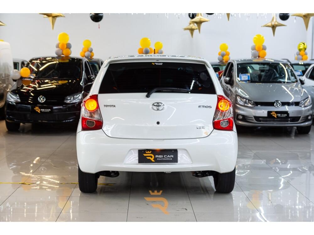 Toyota Etios Hatch