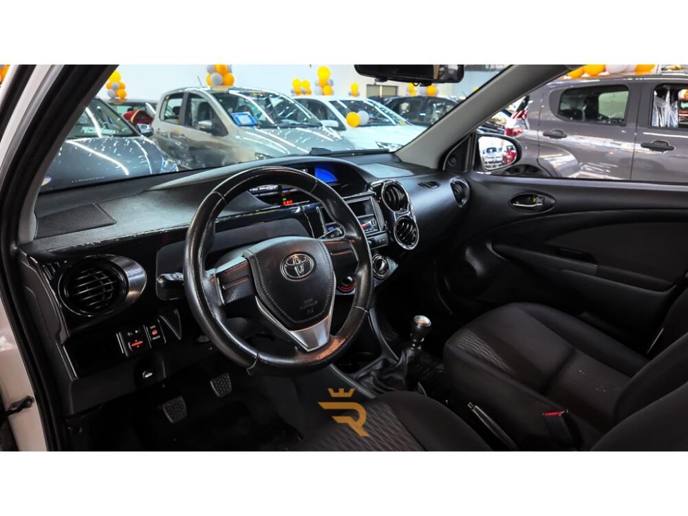 Toyota Etios Hatch