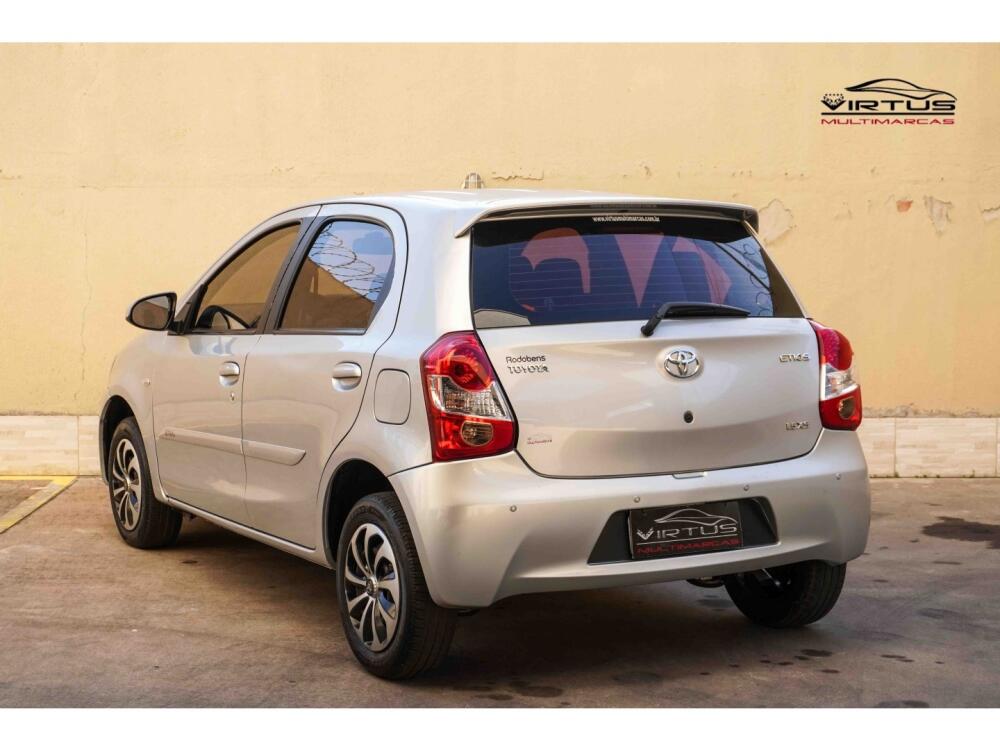 Toyota Etios Hatch