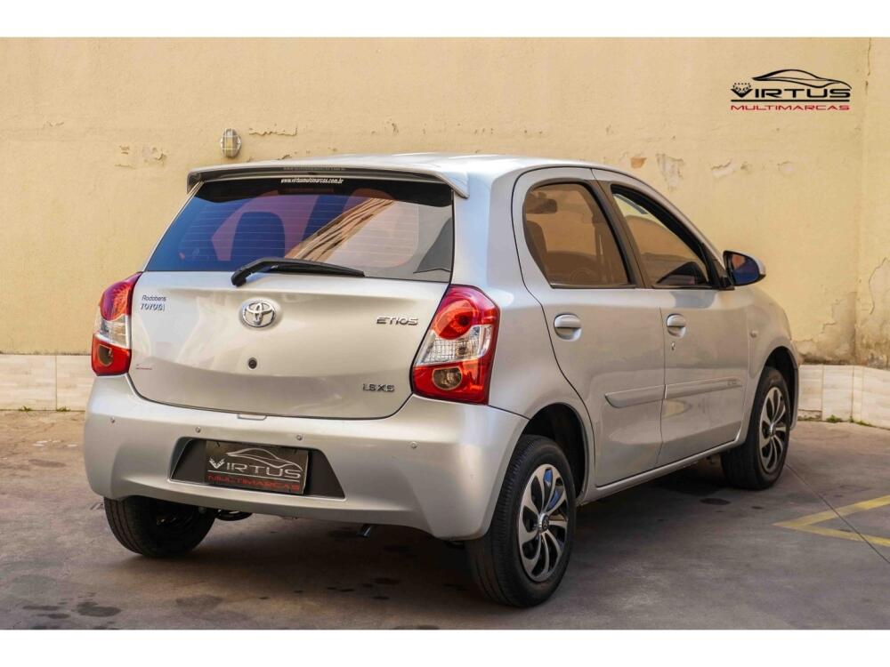 Toyota Etios Hatch