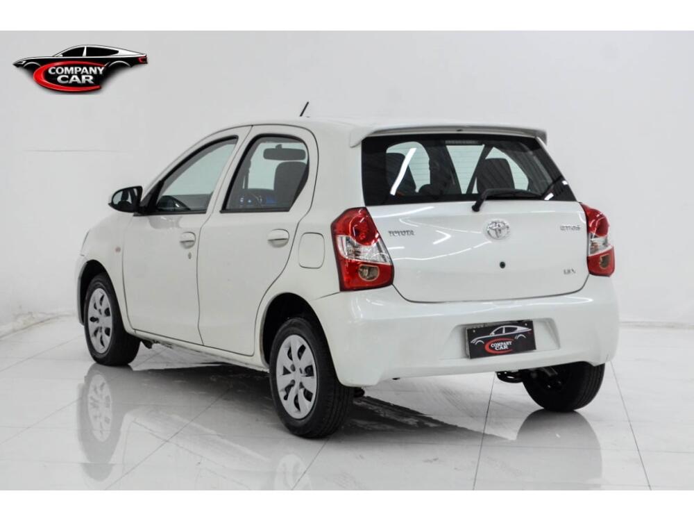Toyota Etios Hatch